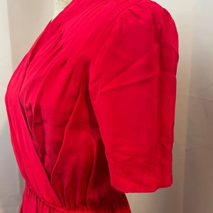 1940s style Dress 1980s Vintage Silk Red Spring Pleated Wrap Pockets S image 2