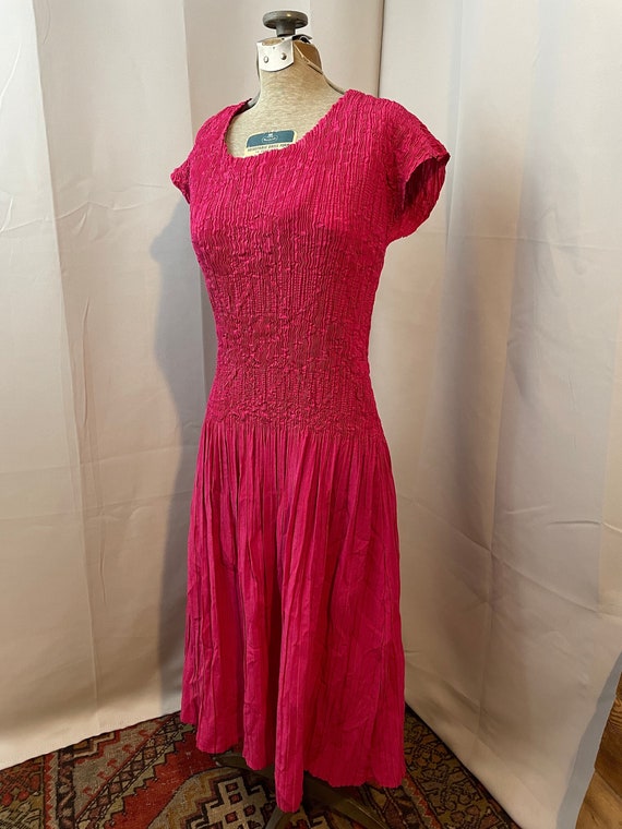 Popcorn Crinkle Dress Hot Pink super stretch 1980s