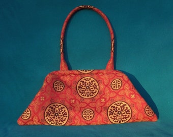 Chinese Red Shoulder Clutch