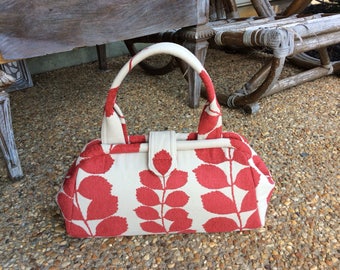 Red Vine Doctor Bag