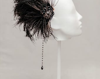 Straußenfeder Kopfschmuck: Handgefertigter Swarovski Crystal & Gatsby Pearl Haarschmuck