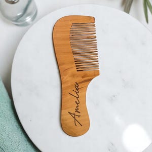 Personalized Wooden Hair Comb for Women | Custom Name Engraved Comb | Natural Wood Gift | Eco-Friendly Hair Care | Bridesmaid Gift