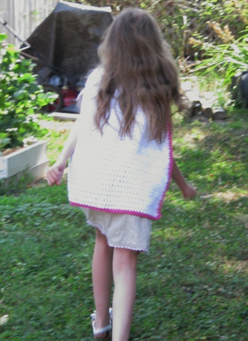 PDF Crochet Pattern Super Hero Cape, Dress up Cape image 3