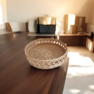 Vassoio in rattan naturale intrecciato a mano - Cestino decorativo resistente, diametro 30 cm