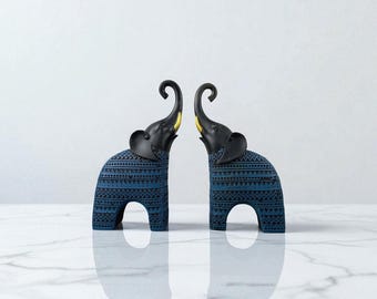 Handmade Resin Elephant Figurines: Boho Animal Decor, Hand Painted (Set of 2, 17.5cm)