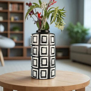 Handmade Ceramic Vase – 23cm Tall | Unique Decorative Pottery for Flowers or Home Decor