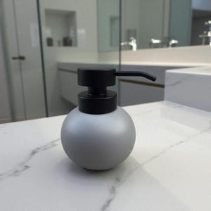 Handmade Ceramic Soap Dispenser – Grey Bathroom Liquid Soap Pump | 13cm Height, 10cm Diameter