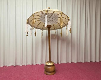 Ombrellone Boho Bali fatto a mano – Ombrellone decorativo in legno da 70 cm con nappe e campanelli in ottone