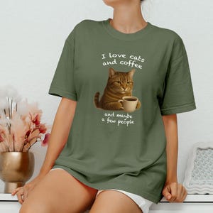 I Love Cats And Coffee Shirt, Coffee Lover Shirt, Funny Cat Shirt, Cat Mom Gift, Cat Lover Shirt, Retro Coffee Shirt, Vintage Cat Shirt