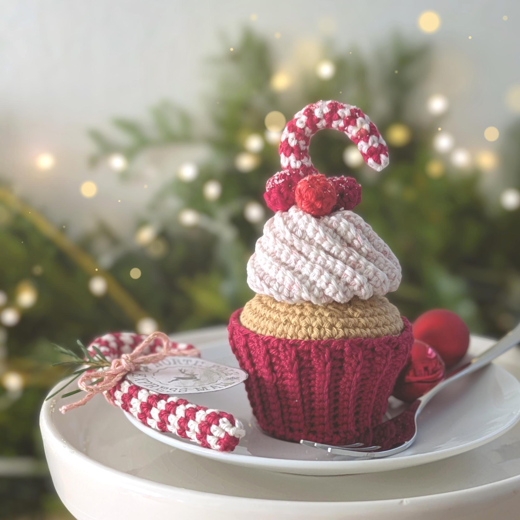 Candy Cane Cupcake Crochet Pattern PDF – Christmas Amigurumi Cupcake ...