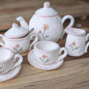 Haakpatroon voor een theeservies (PDF) – Amigurumi theeservies voor speelkeuken en decoratie