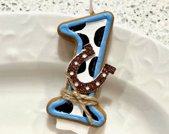 BIRTHDAY CANDLE, first birthday, horseshoe, cake topper, i am one, cowgirl, western party, smash cake photo prop, birthday