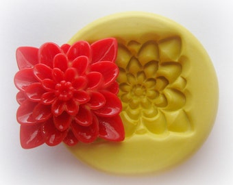 Cabochon Flower DIY Ring Mold Resin Clay Mum Mould Cabochon