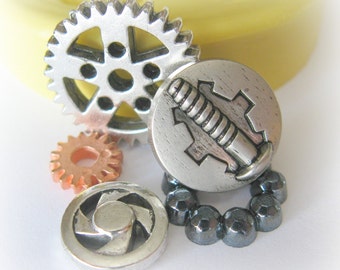 Gears Steampunk Mold Gothic Jewelry DIY Resin Clay Moulds