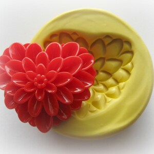Heart Mum Mold Silicone Soap Molds Flower Resin Fondant Chocolate Wax Polymer Clay image 1