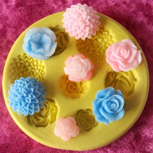 Small Flower Mold Silicone Roses Mum Fondant Ceramic Clay Polymer DIY Cabochons Jewelry Resin PMC Wax Melt