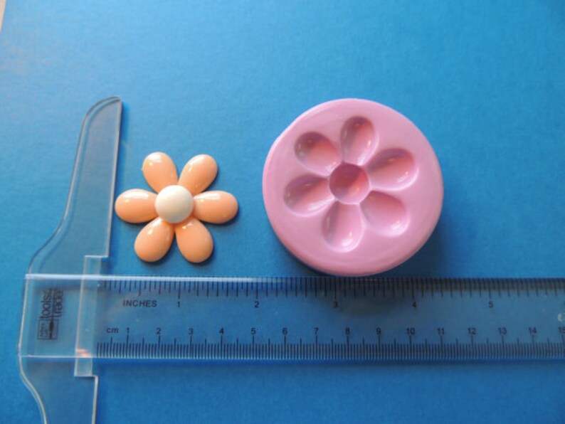 Daisy Molds Silicone Flower Molds Fondant Polymer Clay Mold Chocolate Cabochon Molds Resin Molds