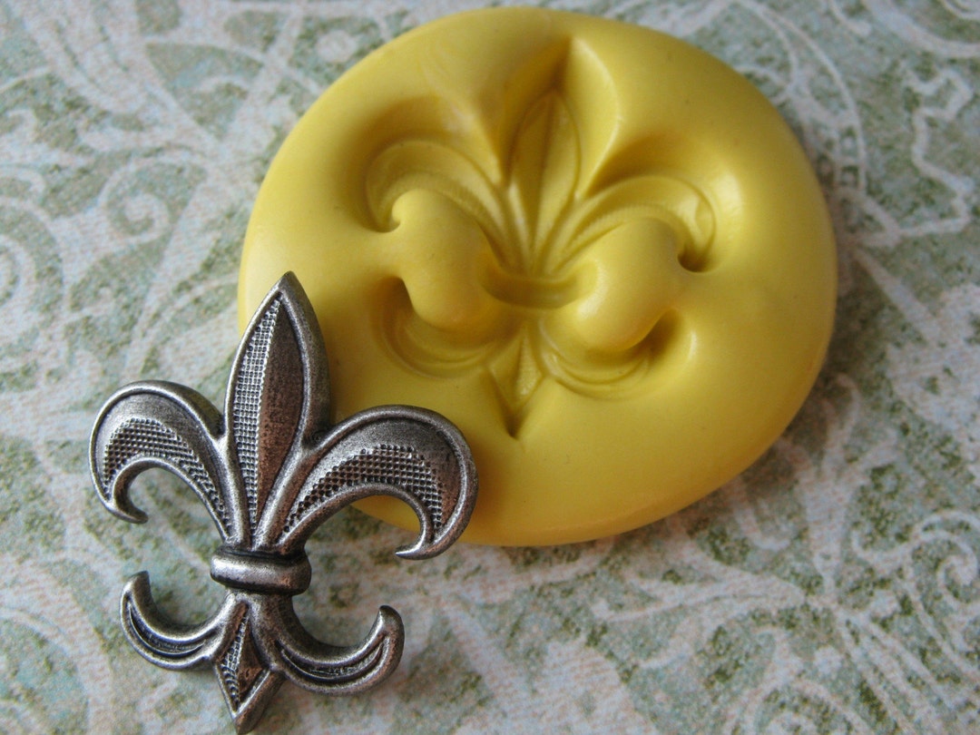 FLEUR DE LS Cooke Chocolate Candy Mold Craft Supply - Etsy