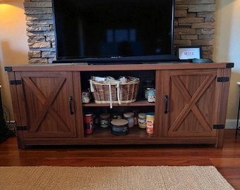 Farmhouse TV Stand, Mid-Century Modern Entertainment Center with Barn Doors