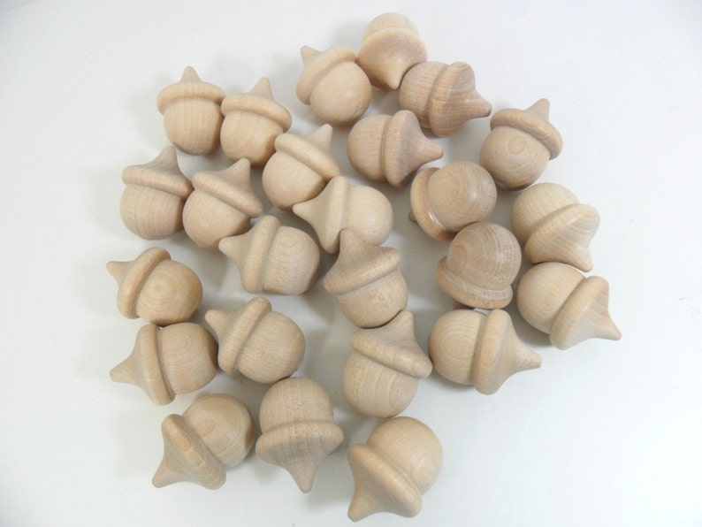 Wood Acorns 1 3/8 x 1 20 Pieces image 3