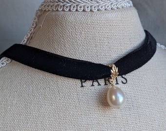 Svart sammetspärlchoker – Gotiskt bandhalsband med sötvattenspärlor, bladguldsdetaljer, handgjorda vintageinspirerade Halloween Kpop-smycken