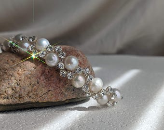 Milkyway-inspired Pearl Crystal Choker – Multi-strand Freshwater Pearl Necklace,  Beaded Vintage Bridal Jewelry Set, Wedding Gift for Her
