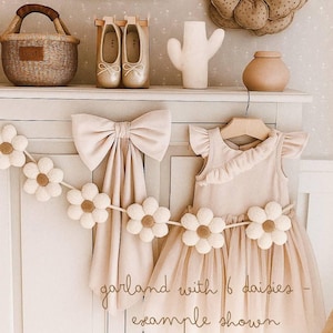 Neutral Plush Daisy Garland: Baby Girl Nursery Decor