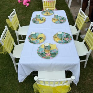 Kids luxury chairs and tables, kids party, kids chivari chairs and tables, kids chairs and table for birthday celebration.