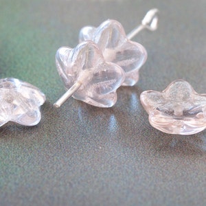 10 Czech Glass Flower Caps 10 mm Luster Old Lace/Light Pink image 1