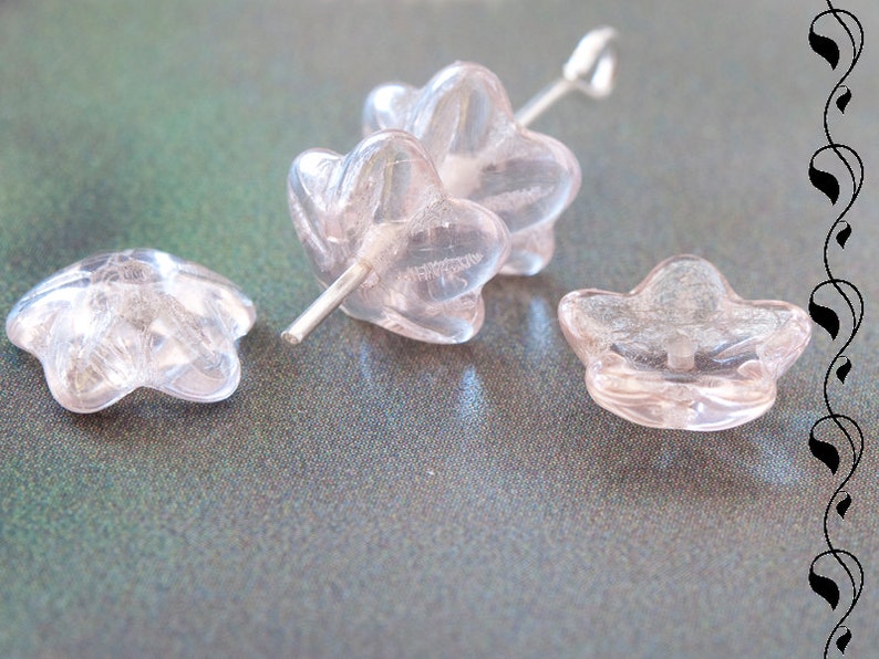 10 Czech Glass Flower Caps 10 mm Luster Old Lace/Light Pink image 1