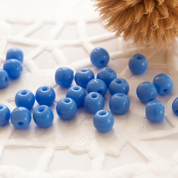 Czech Glass Round Beads 4 mm Cornflower Blue 50 pcs