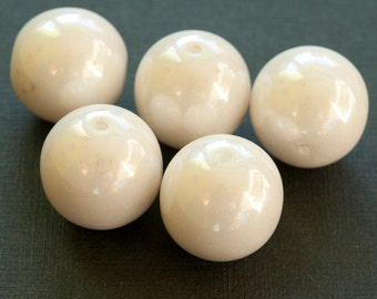 Czech Glass Round Beads 14 mm White Luster, Pearl 2 pcs