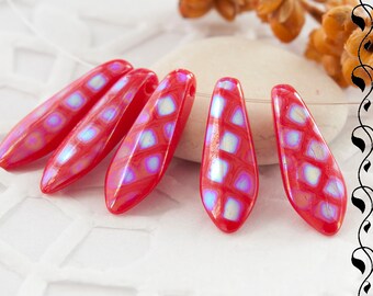 Czech Glass Daggers 15x5 mm Red with Finish 20 pcs