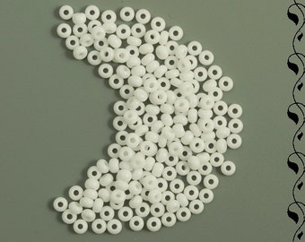 Czech Glass Seed Beads Preciosa 9/0 (20g) White