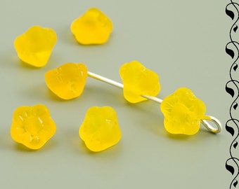 Tsjechisch glas kralen 7mm knop bloem geel mat 15 stuks