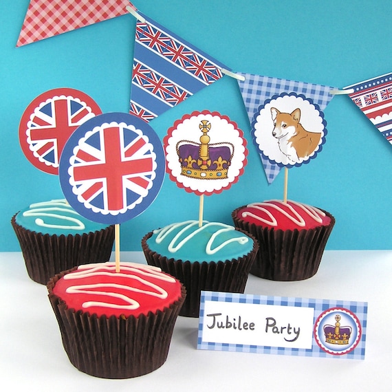 Rule Britannia cupcake toppers - 2 inch circles, British union jack, crown, corgi dog, red, white and blue - Digital Instant Download CT002 Il_570xn