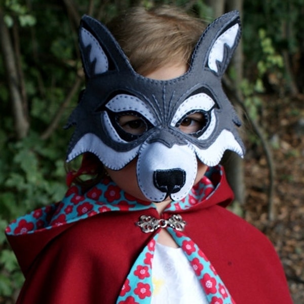 Wolf Mask PDF Pattern