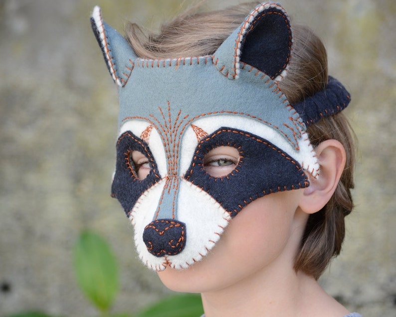 Raccoon Mask PDF Pattern image 4