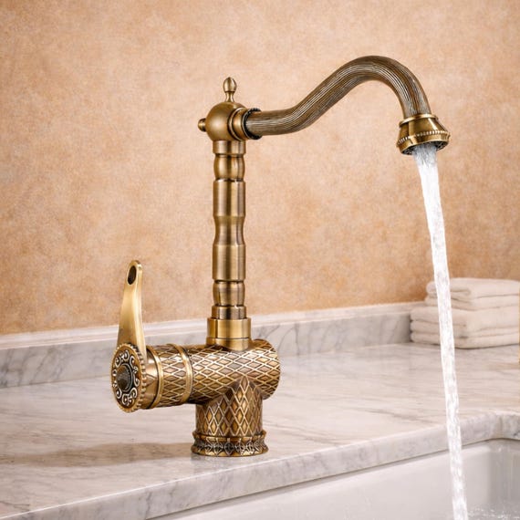 Antique brass bathroom faucet luxury taps