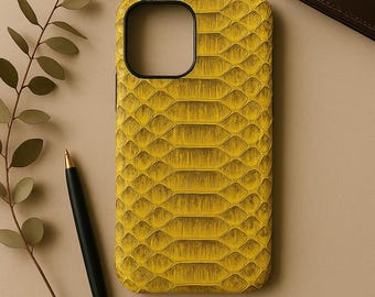 Handgefertigte iPhone Hülle aus gelbem Python Leder: Exotische Schlangenhaut