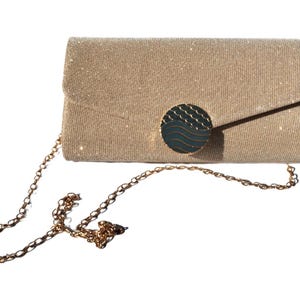 Bolso de mano, bolso de fiesta, bolso de boda, bolso de evento, bolso elegante, bolso clásico, bolso beis, bolso perlado, bolso dorado
