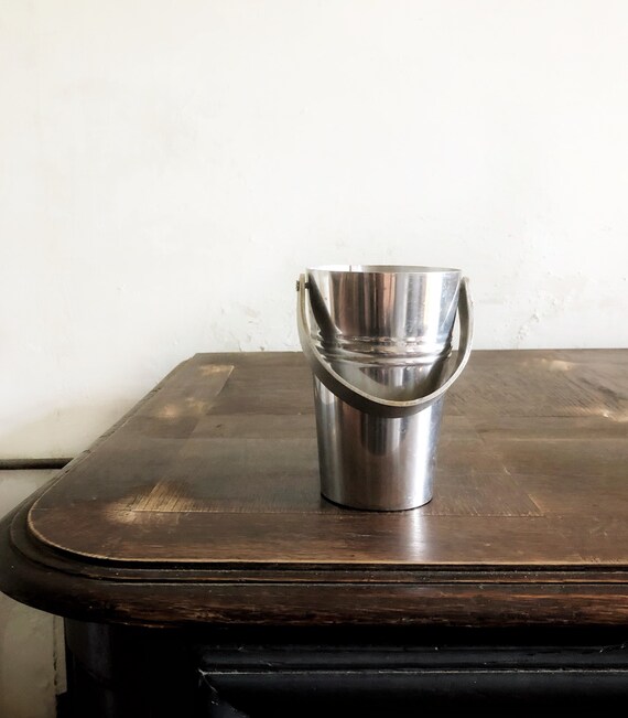 metal champagne bucket