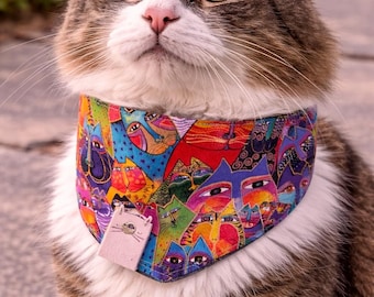Handmade Cat Bandana Collar, Artistic Cats Print, Snap-On Pet Accessory, Limited Edition, Colorful Cats