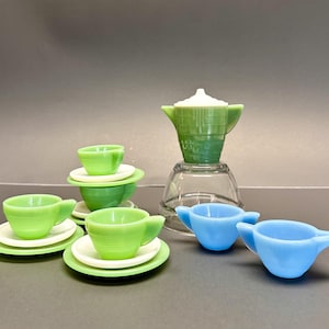 Children&#39;s Akro Agate Tea Party Set for 4