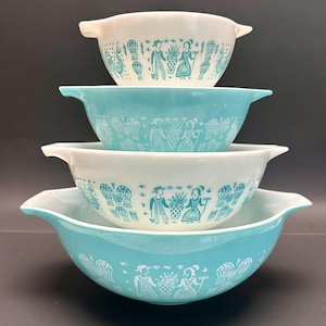 Vintage Pyrex Butterprint Cinderella Bowls