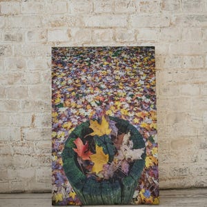 Feuilles d'automne sur toile tendue sur toile - décoration d'automne rustique, art de feuilles colorées, impression murale nature, décoration saisonnière confortable pour la maison ou le bureau