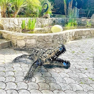 Recycled Metal Crocodile Sculpture – Iron Gator Statue – Handmade Wildlife Decor