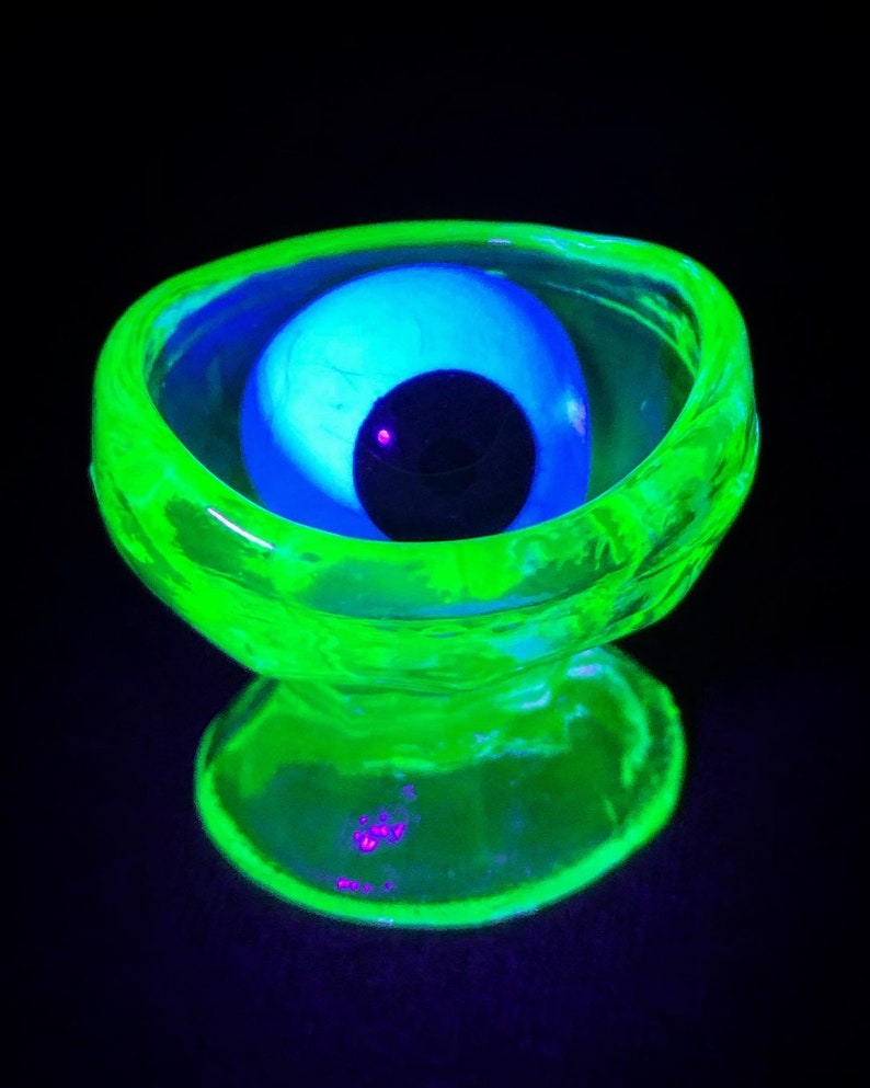 SALE Vintage Glowing Glass Eye Wash Cup UV Black Light Reactive Green Uranium Vaseline Glows image 1