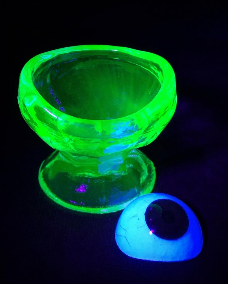 SALE Vintage Glowing Glass Eye Wash Cup UV Black Light Reactive Green Uranium Vaseline Glows image 7