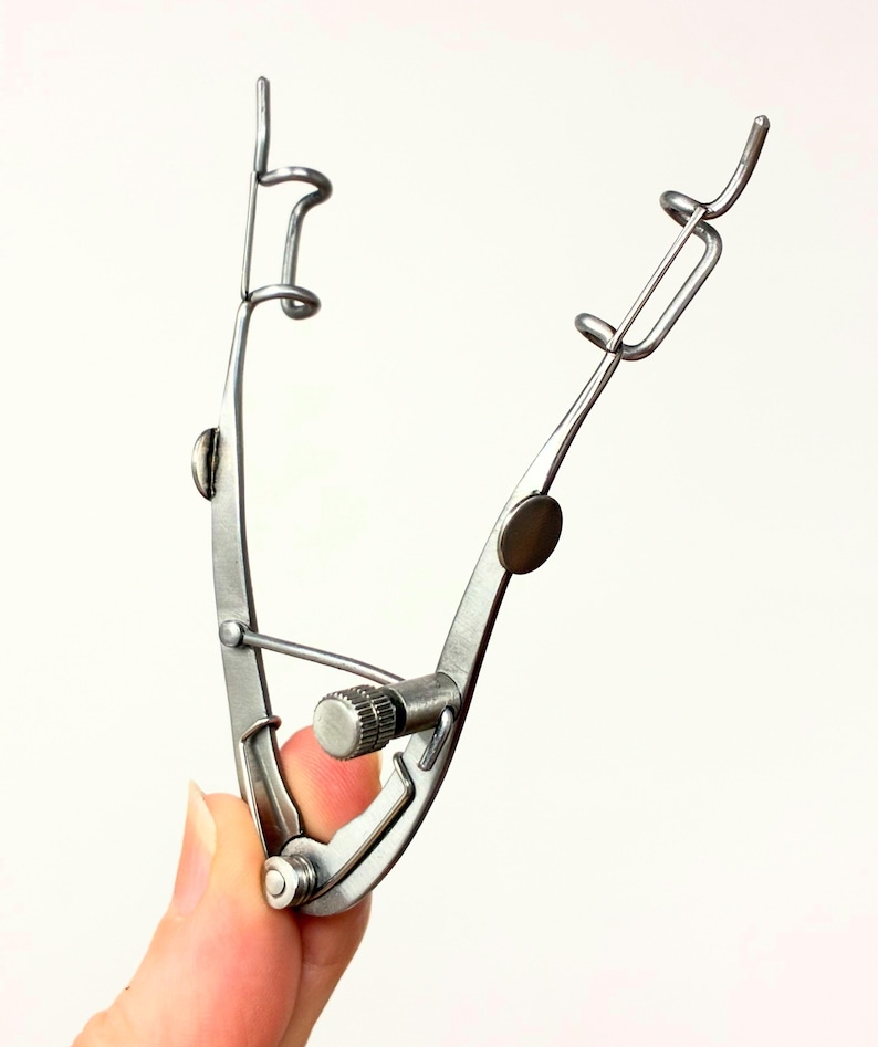 Eye Speculum - For Cosplay, Photo or Movie Prop, Oddity Collection, Halloween, Art One